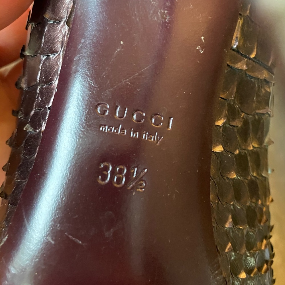 Shoes - Picture 4 of 5